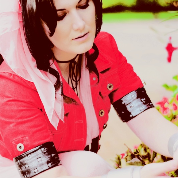 Meet your Posher, Lacy - Picture 6 of 6